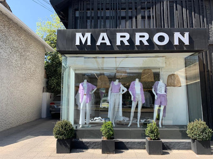 Nuestras tiendas – Tienda Marron