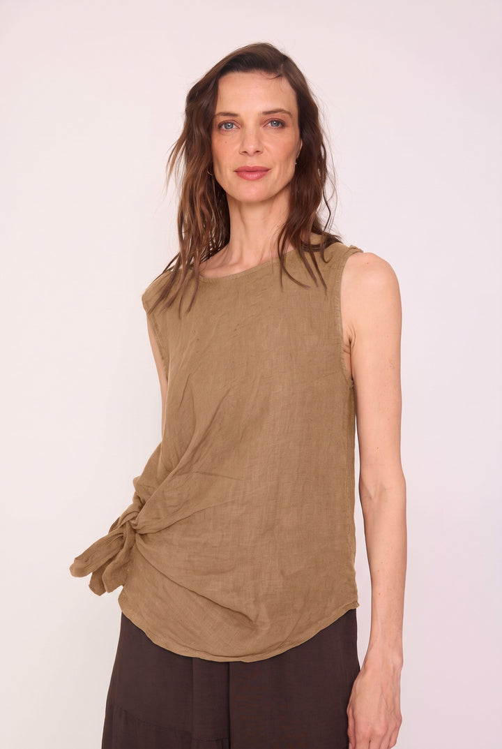 Blusa Clara camel