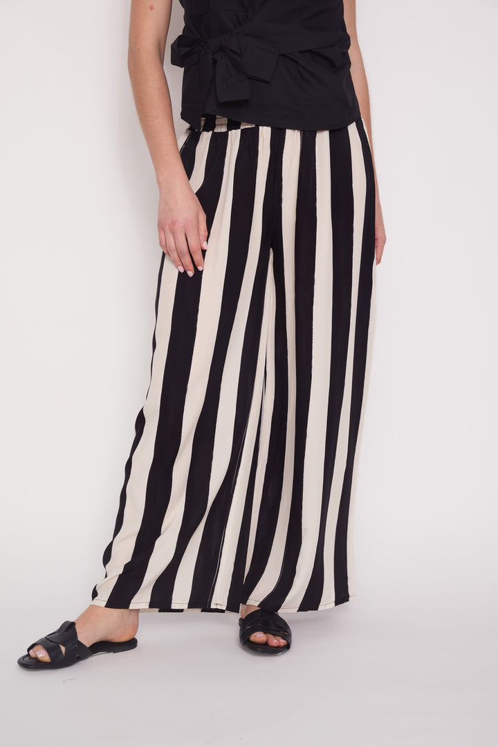 Pantalón Fátima negro