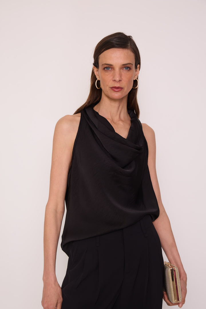 Polera Clara negro