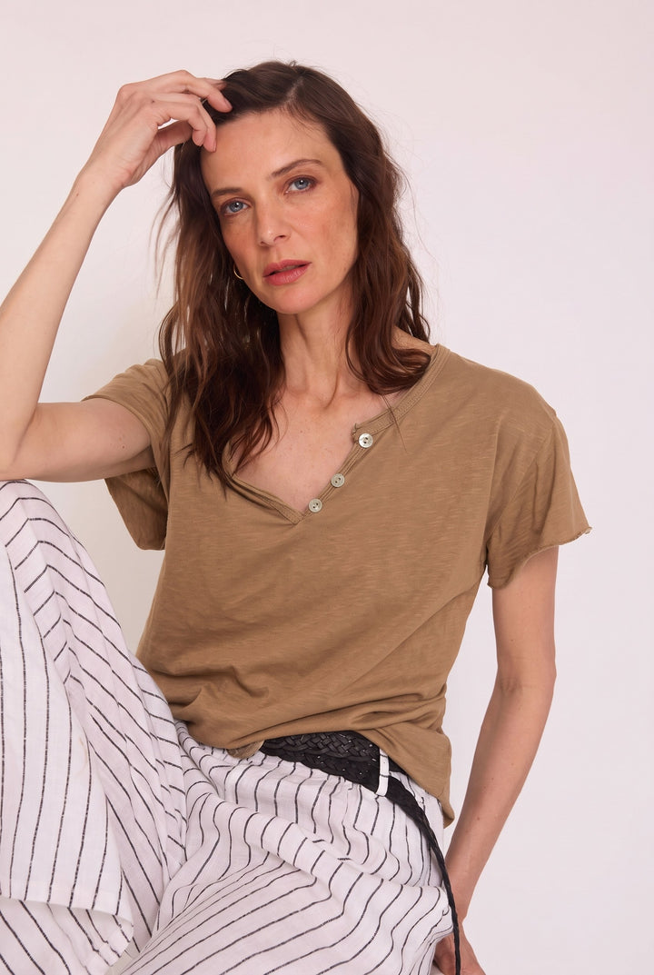 Polera Elena camel