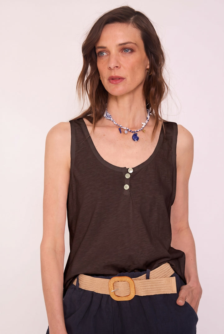 Polera Gabriela café