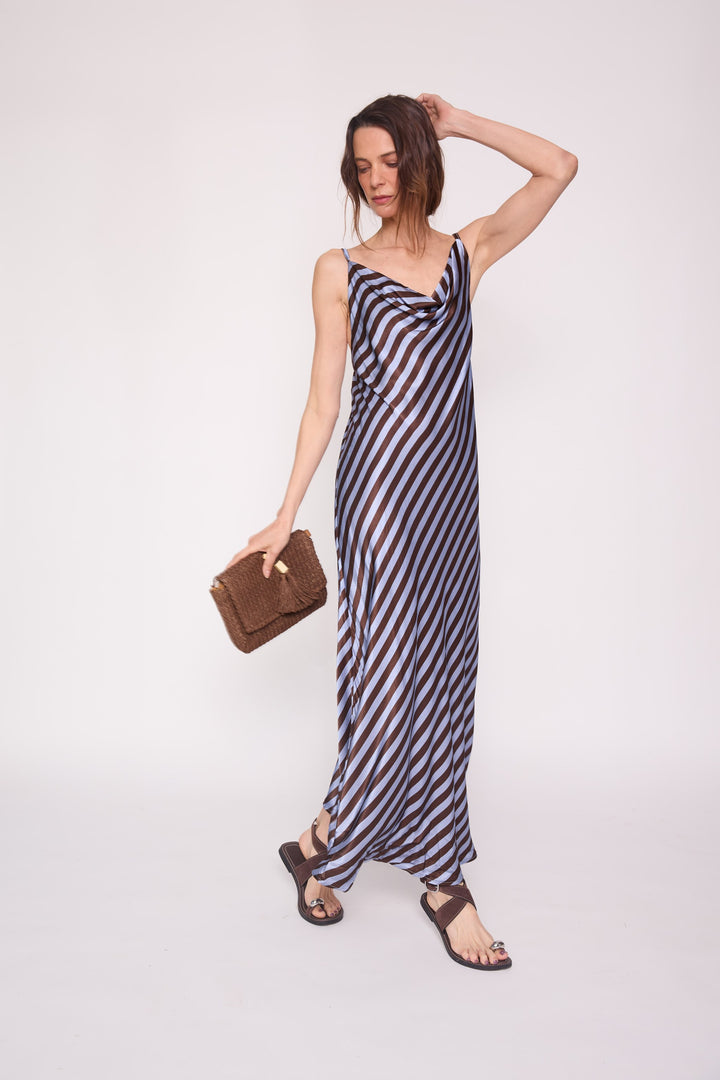 Vestido Claudia celeste