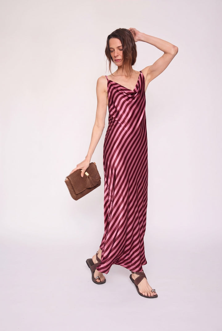 Vestido Claudia burdeo